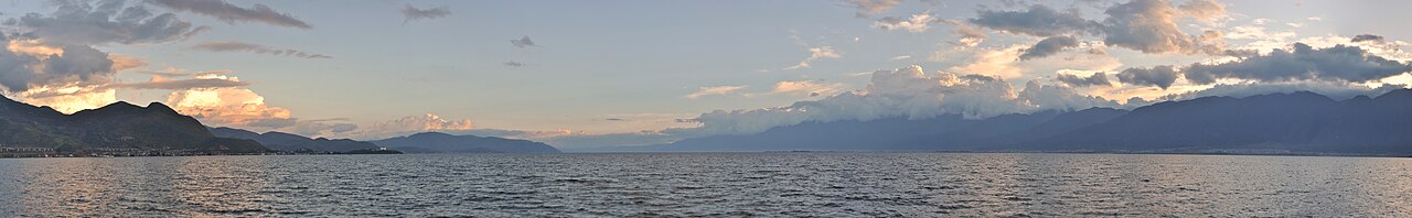 Panorama of Erhai