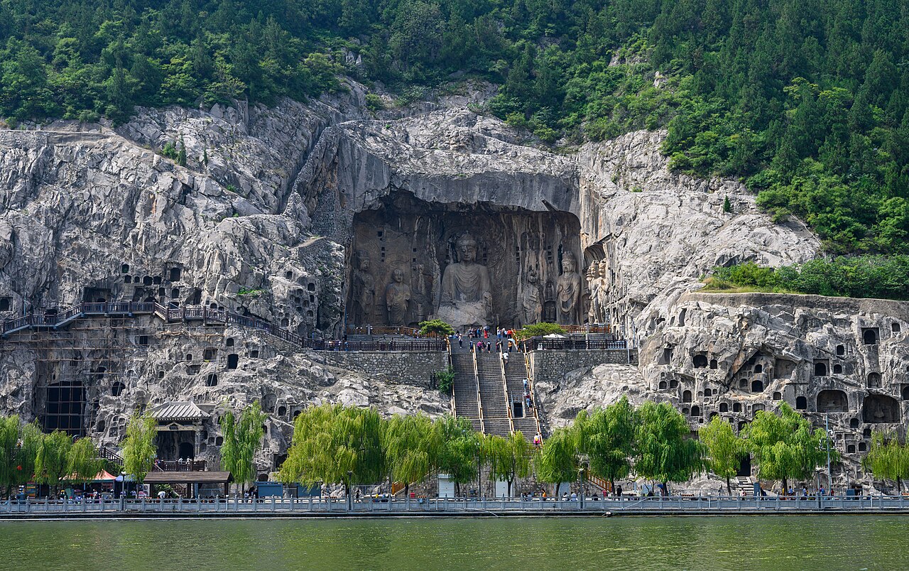 Luoyang Travel Guide: 6 Stops in an Ancient Capital (3-Day Route)